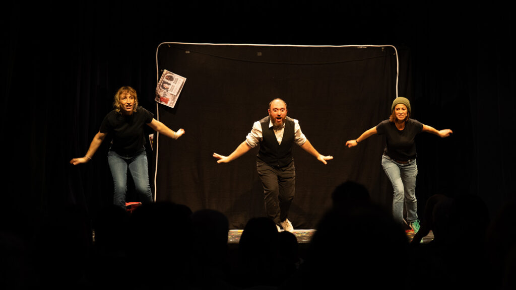 spectacle 3 comédiens